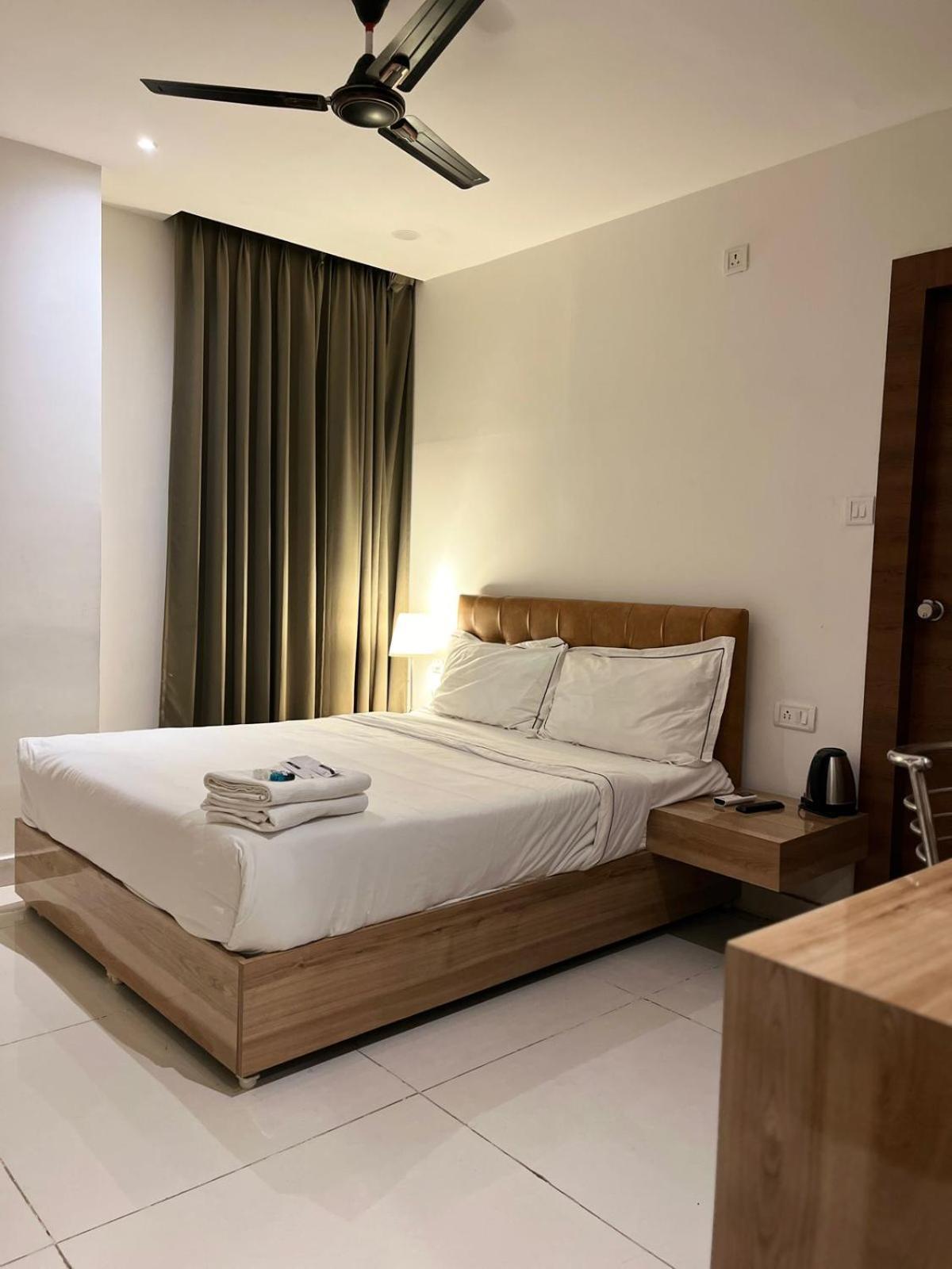 Hotel Hibiscus Tree- Bachupally حيدر أباد المظهر الخارجي الصورة